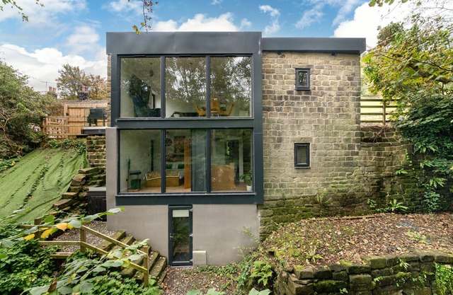 The Keep, Luxury Detached Woodland View Retreat in Cragg Vale,near Hebden Bridge