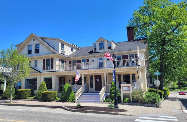 The Kennebunk Inn