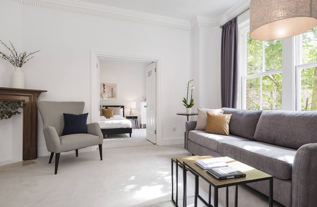 The King's Road Suite next to Sloane Square
