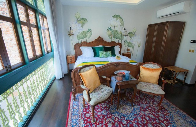 The Knight House Bangkok