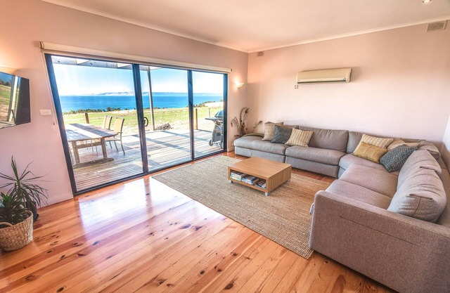 The Kona - coastal seclusion on Kangaroo Island