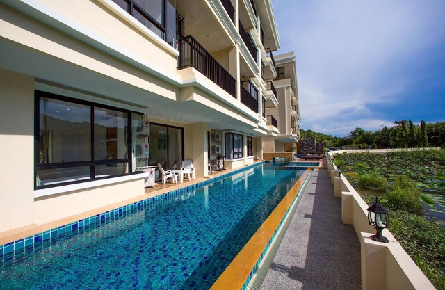 The Lago Apartments by Tropiclook