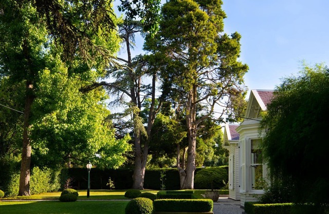 The Lawns ~ Daylesford/Macedon Region