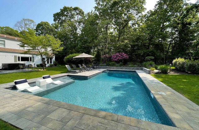 The Lindsay Luxurious Estate: Heated Pool, Hot Tub