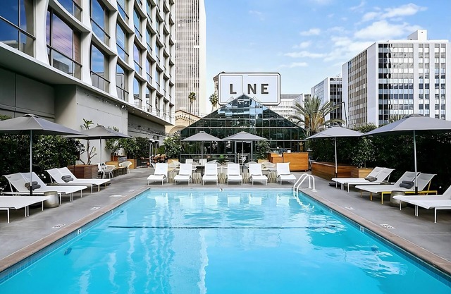 The LINE Hotel Los Angeles, 2x Double Rooms, Pet-friendly, Outdoor Pool!