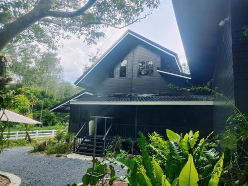 The Lodge At The Creek Haus