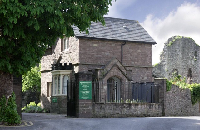 The Lodge Cottage