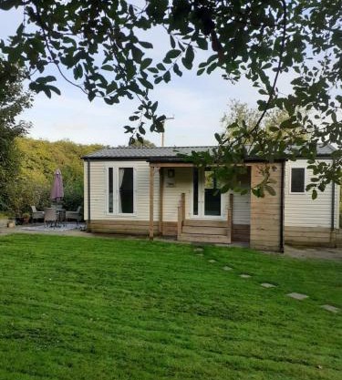 The Lodge, dog friendly rural retreat