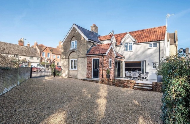 The Lodge, Saxmundham
