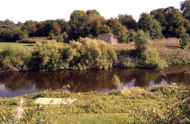 The Lodge, Shrawardine Castle, hot tub,wild swim