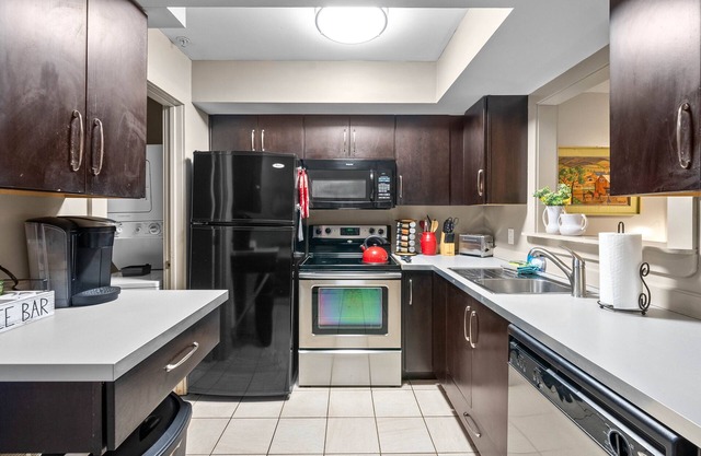 The Lofts of Downtown (540 N 2nd St, #205)