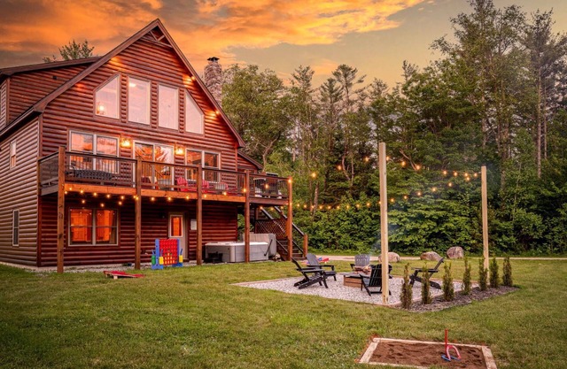 The Lone Star- Hot Tub, AC, Pool Table