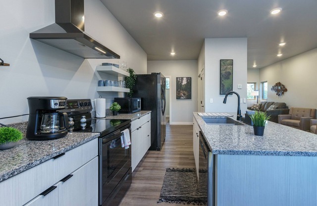 The Lower Hillsview Loft