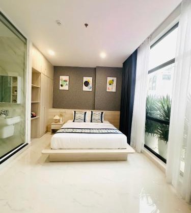 The Luxury Hotel