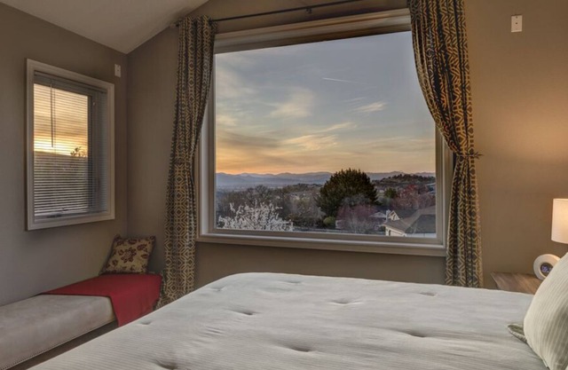 The Luxury Retreat Experience.