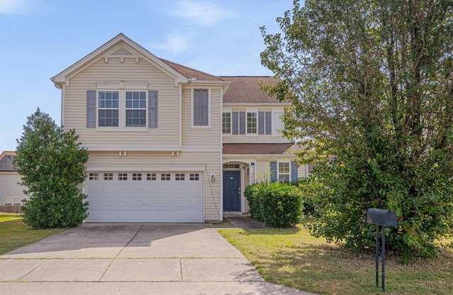 The MacDaddy 3BR 2.5BA - South East Raleigh