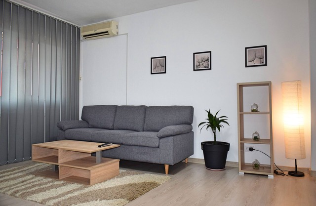 The MAGISTER APARTAMENT SLATINA is 350 m near heart of the city