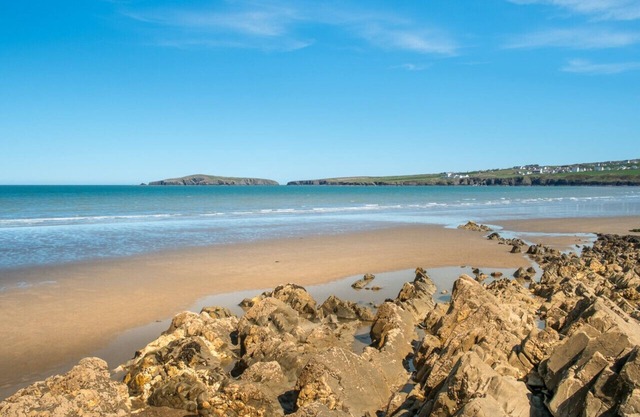 The Maisonette - Four Bedroom Apartment, Sleeps 9