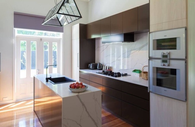 THE MANSE ON EBDEN - PUT ON YOUR SUNDAY BEST