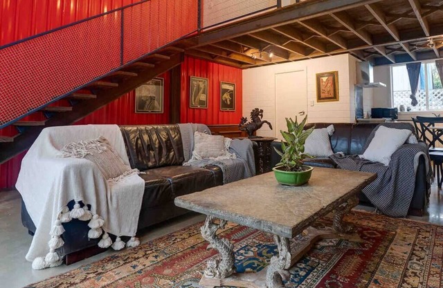 The Mezz @ Windaboo Split-level Retreat