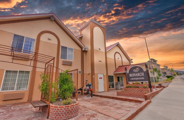 The Monarch Inn