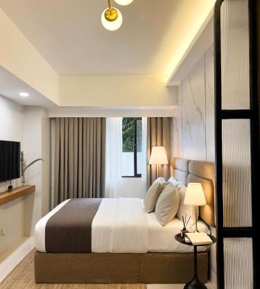 The Montaine Suite in Town Center