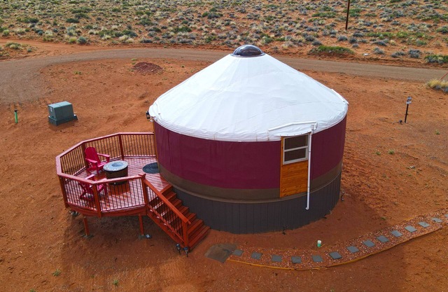 The "Mystic Yurt" privacy and comfort in the heart of Lake Powell activities!
