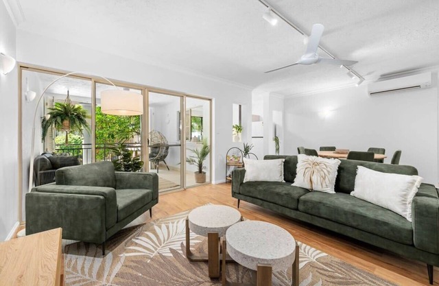 The Nest Cairns - Resort, Pools & Free Parking