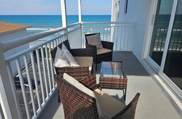 The nSandpiper Tower! 1 bedroom condo on the 5th floor, oceanfront building