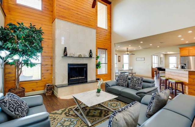 ‘The Oasis Ranch’ 20-Acre Ranch in Whitewright!