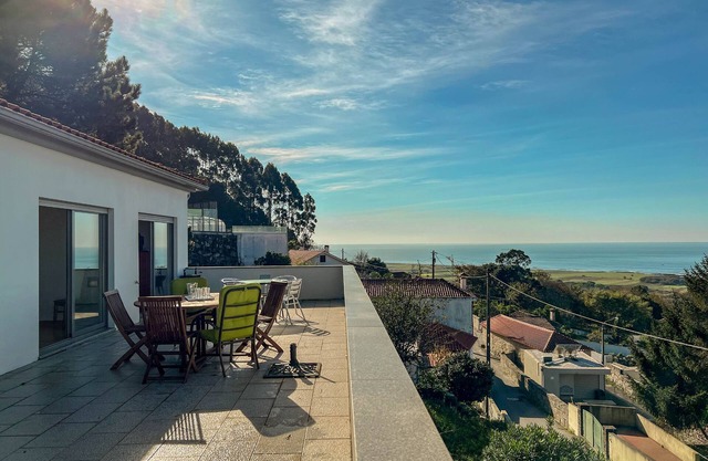 The Ocean View Villa - Cheerful House W/Garage