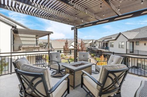 The Ocotillo 10 Tropical Pool Splash Pad Pickle Ball Sleeps 15