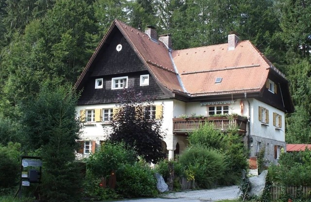 The old customs house Zwieslerwaldhaus Bickels vacation apartments