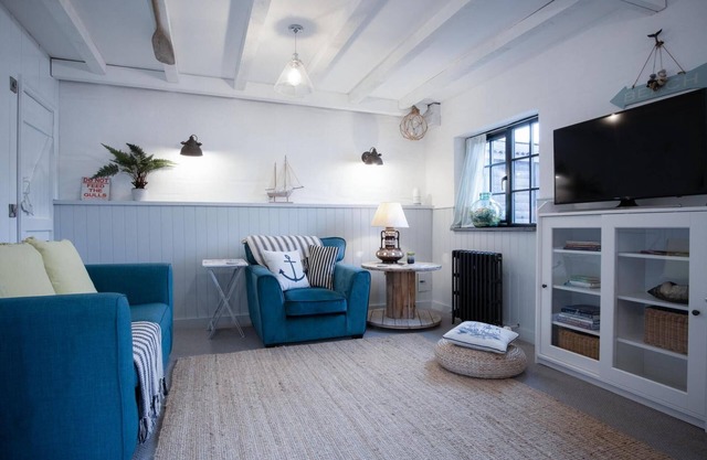 The Old Spa - 2 Bedroom Cottage - Pleasant Valley