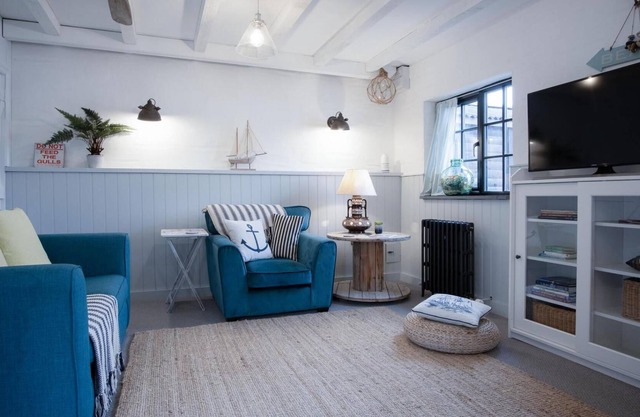The Old Spa - 2 Bedroom Cottage - Pleasant Valley