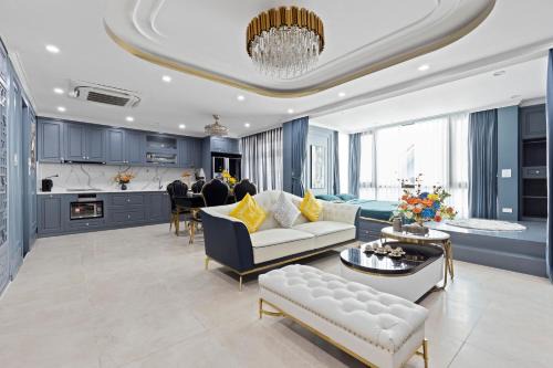The Orchid Luxury Apartment