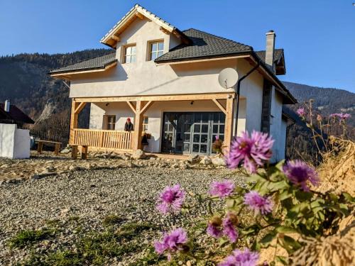 The Origin ● Mountain Guesthouse ● Magura