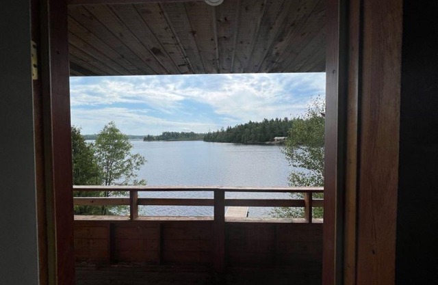 The Osprey off grid escape