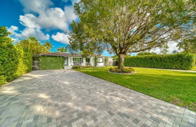 The Palms House Miami