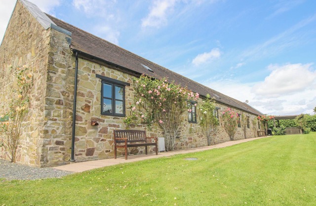 THE PARK, family friendly, luxury holiday cottage in Ludlow