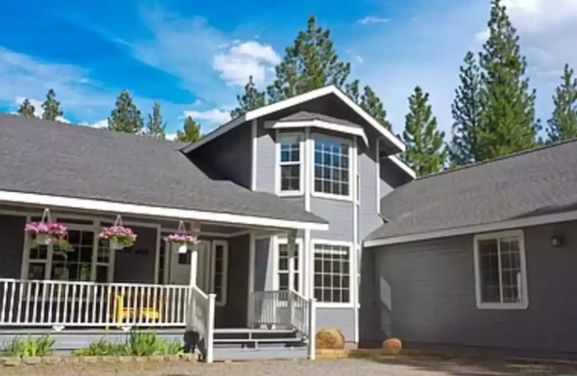 The Peaceful Escape: hiking, fishing, snow skiing. Sleeps 12