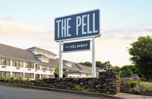 The Pell - Part of JdV by Hyatt