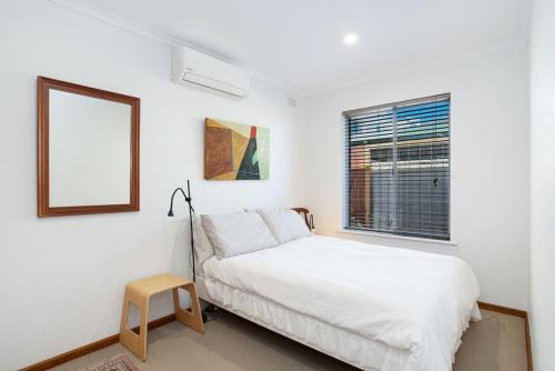 The Perfect Note - Beach Living