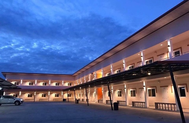 The Phant Hotel