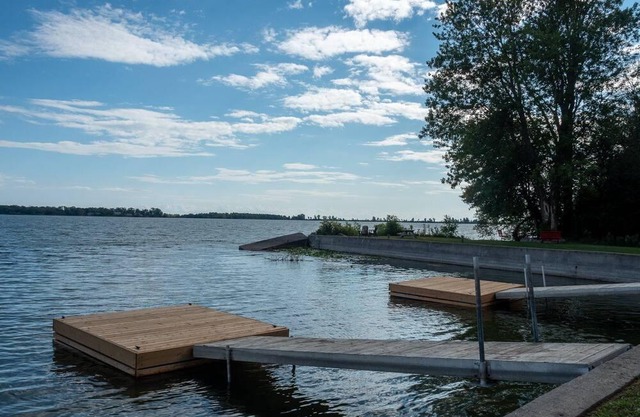 The Picton-PEC Couple's Getaway