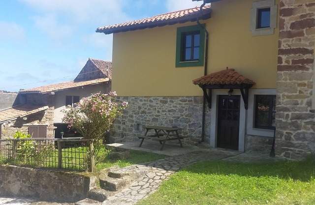The Piensu (APARTMENT 4 DUPLEX SEA VIEW)