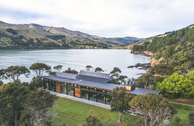 The Point - Pigeon Bay Accommodation