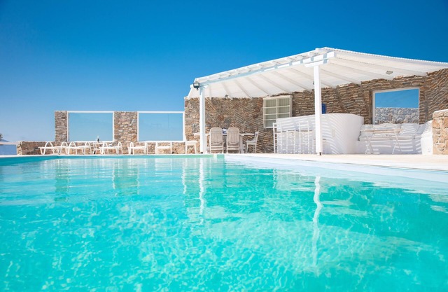 "The Pomegranate" love nest with a romantic view of the sea, Tinos and the Lighthouse