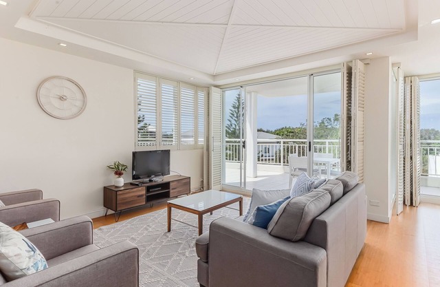 The Pool Resort Kingscliff - Two Bedroom Ocean View (2222) - Holiday Management Co.