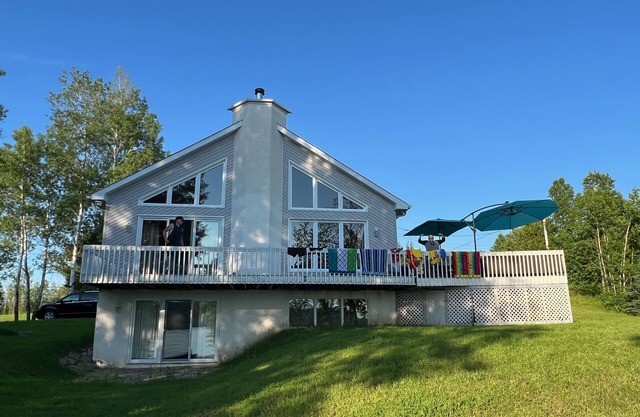 The Puzzle Piece Chalet - A Cozy cottage, sharing our piece of the puzzle.